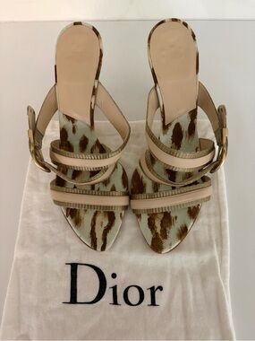 Christian Dior Smooth Beige Canvas footbed, gold side buckle Animal-Print